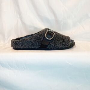 DKNY Faux Fur Sandal With Buckle Strap; Black & Gray; Size – 10W